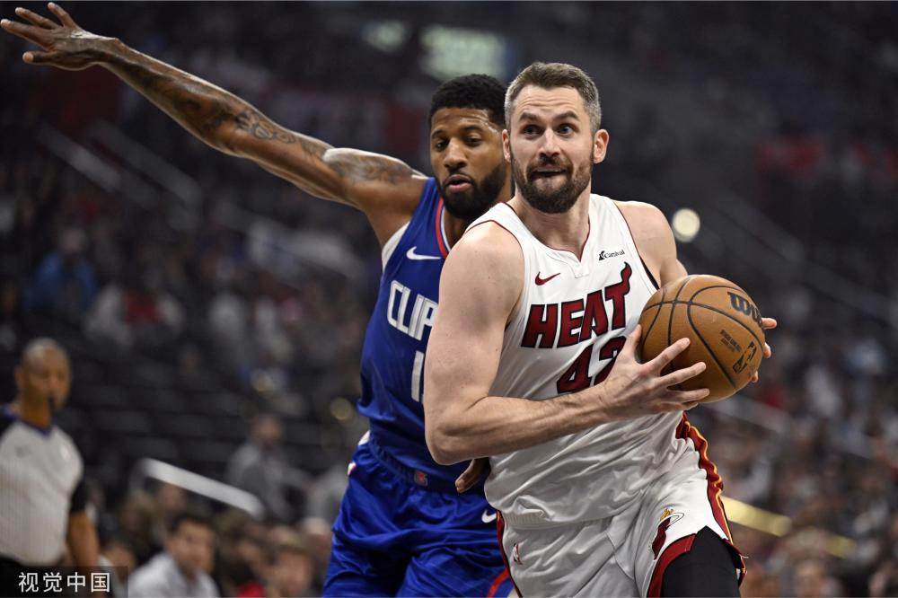 奥斯梅恩与 奥斯梅恩与